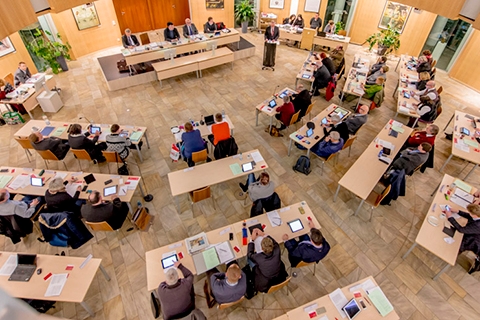 Grüne Fraktion im Kreistag lehnt weiteren Beigeordneten in der Kreisverwaltung ab